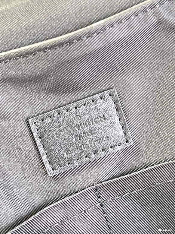 Repladies MESSENGER LOUIS SAUMUR VUITTON 0821